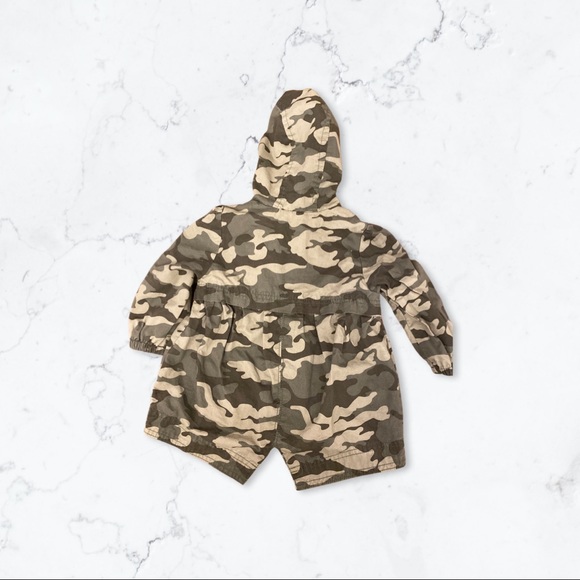 EUC- old navy camo spring light jacket 12-18m - Picture 2 of 3